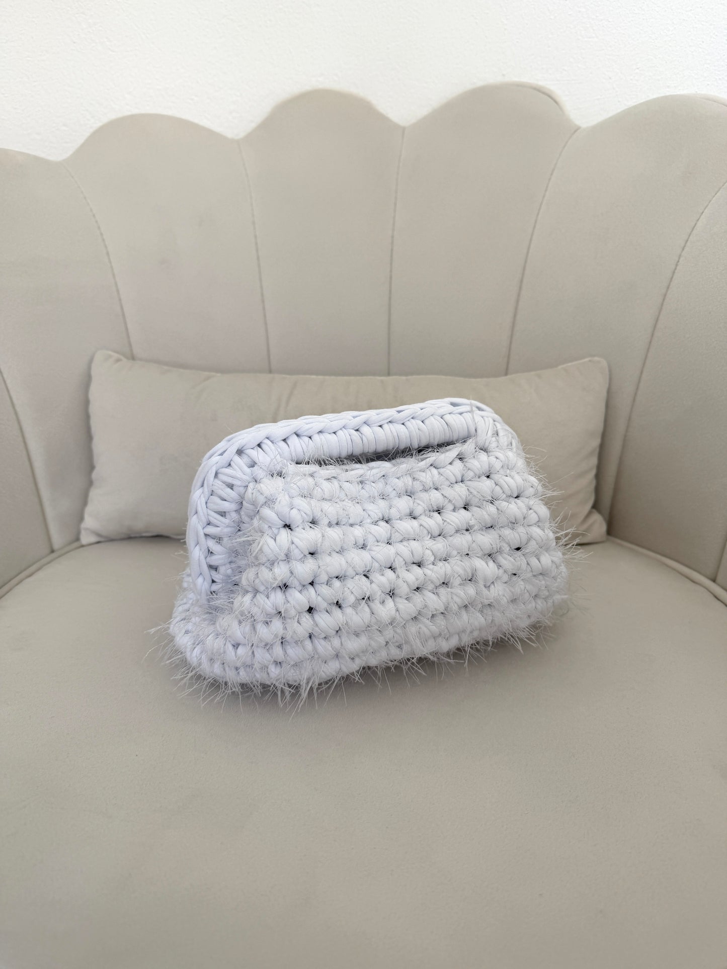 Lola Bag - Fluffy Bianca